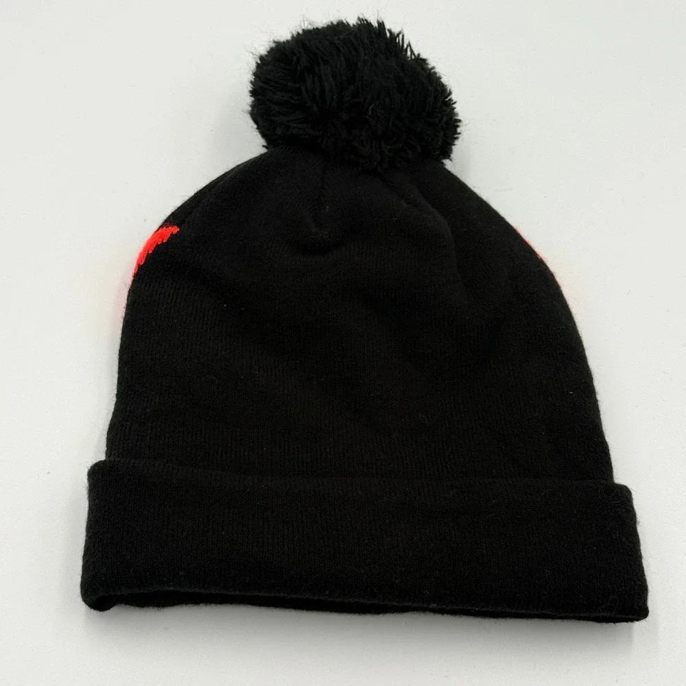Hurley‎ Beanie Youth Black Orange Shark Teeth Graphic Pom Pom Knit Hat 7116-023